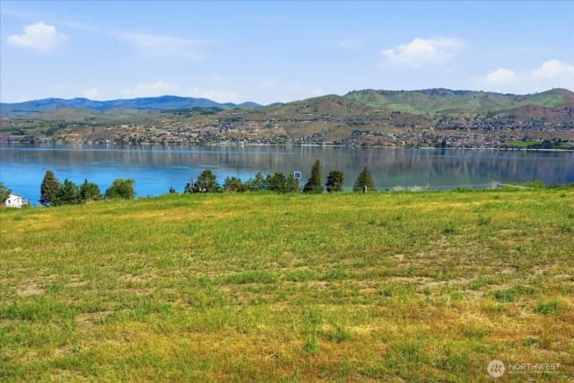 Property photo for 3725 Us Highway 97a, Chelan photo 5