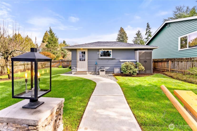 Property photo for 9604 44th Avenue Sw, Seattle photo 27