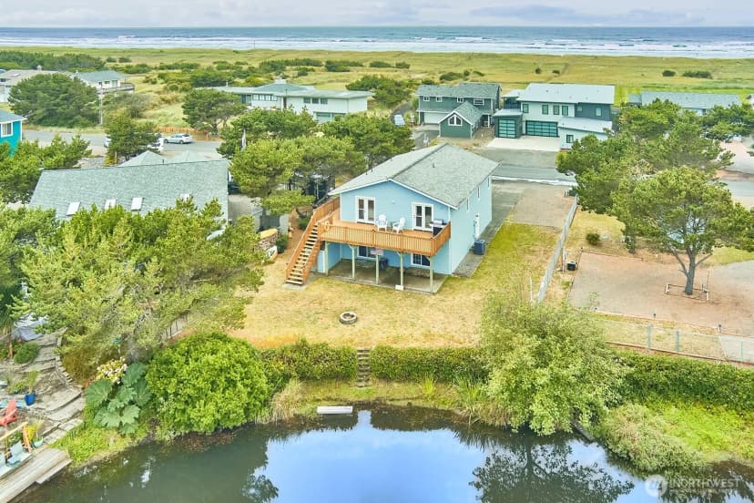 Property photo for 32208 G Street, Ocean Park photo 3