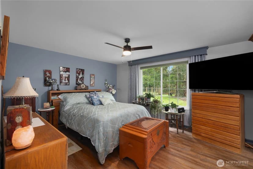 Property photo for 30 Se Mariner Lane, Shelton photo 11