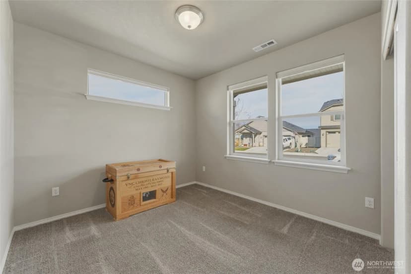 Property photo for 1203 Sw Julia Street, College Place photo 5