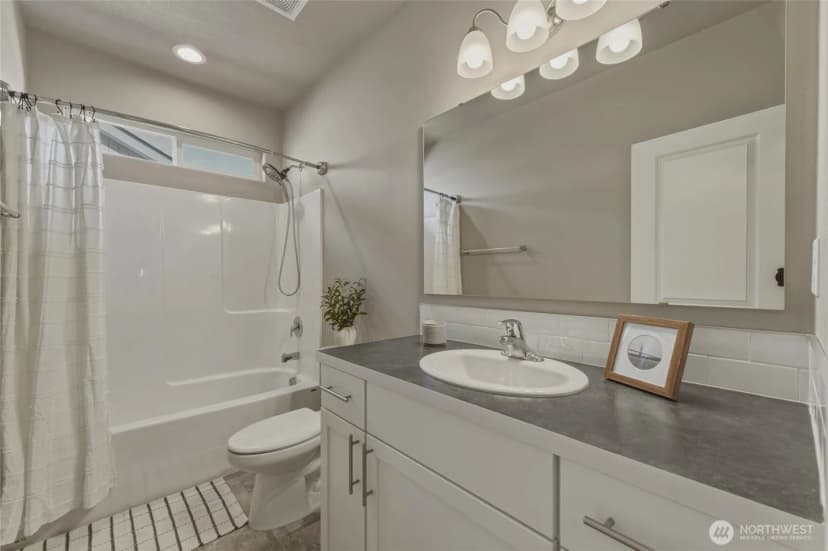 Property photo for 1203 Sw Julia Street, College Place photo 7