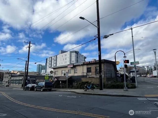 Property photo for 421 Rainier Avenue S, Seattle