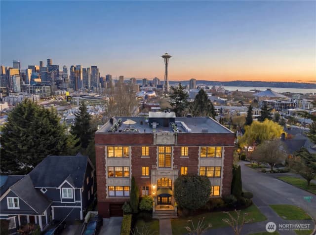 Property photo for 405 Prospect Street #300, Seattle