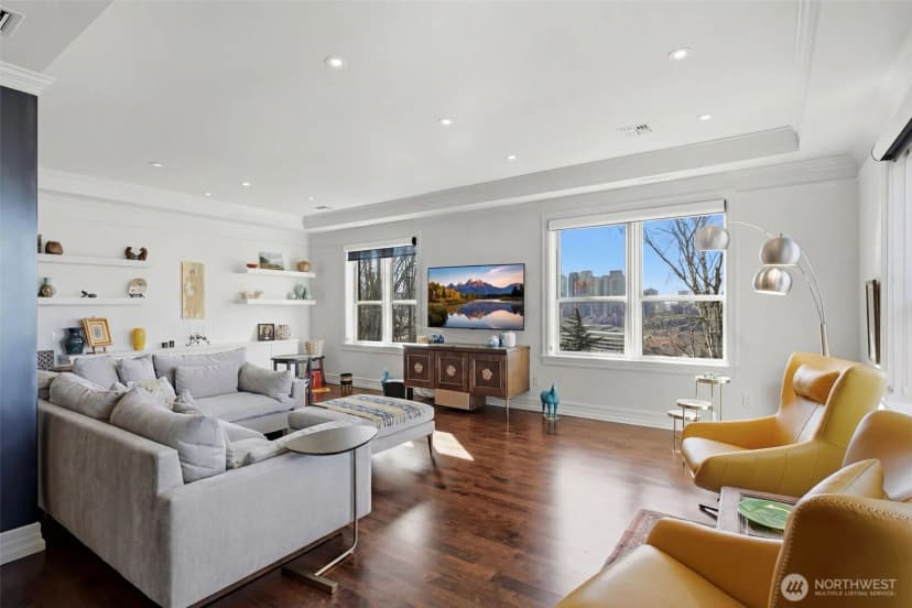 Property photo for 405 Prospect Street #300, Seattle photo 8