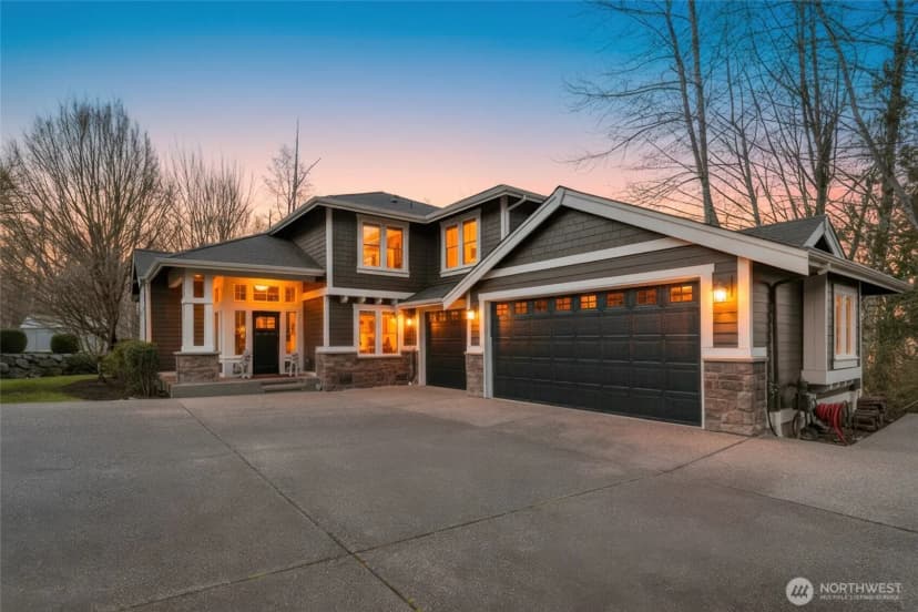 Property photo for 12625 6th Avenue Ne, Tulalip