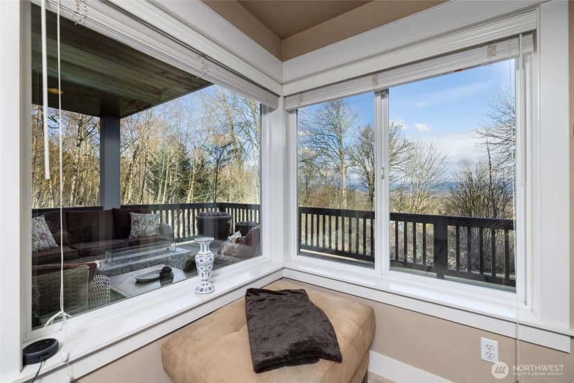 Property photo for 12625 6th Avenue Ne, Tulalip photo 7