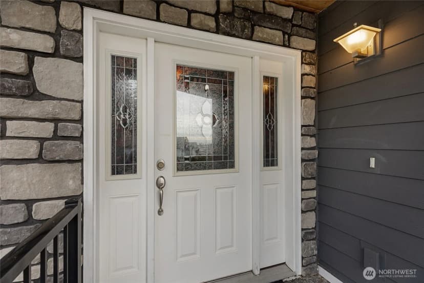 Property photo for 660 Parkside Place, Blaine photo 11