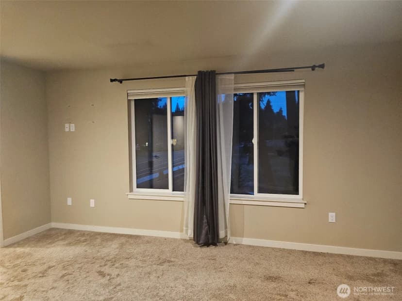 Property photo for 27929 154th Avenue Se, Kent photo 19