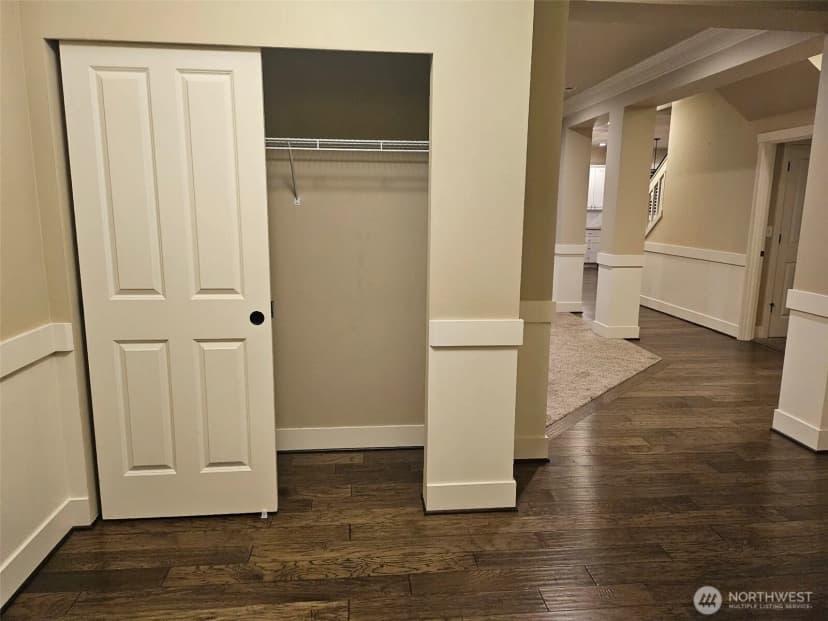 Property photo for 27929 154th Avenue Se, Kent photo 6