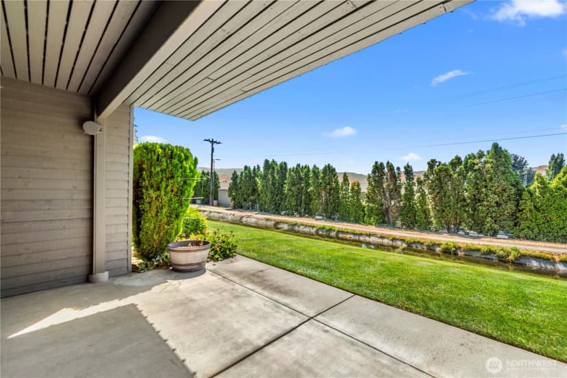 Property photo for 351 19th Street #21, East Wenatchee photo 23