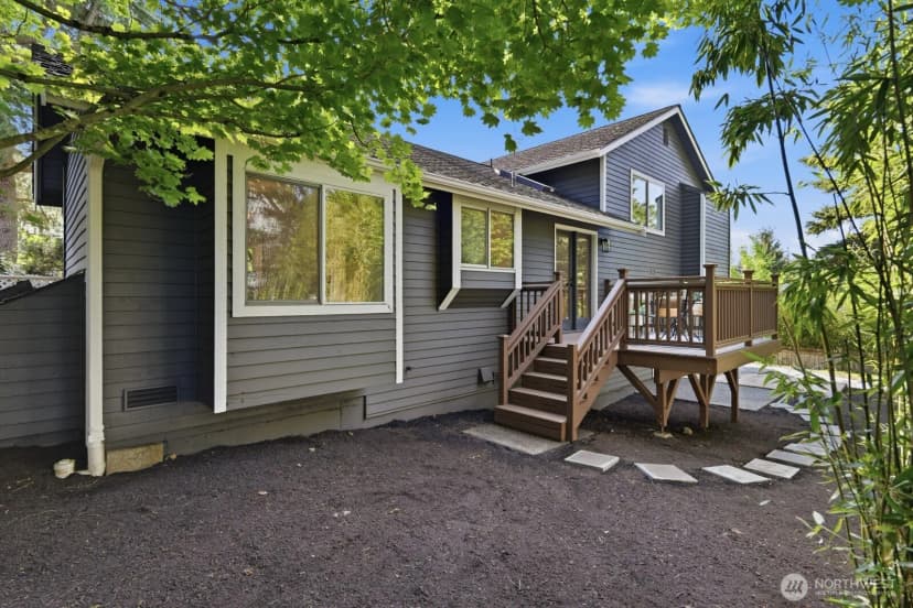 Property photo for 13227 Harbour Heights Drive, Mukilteo photo 32