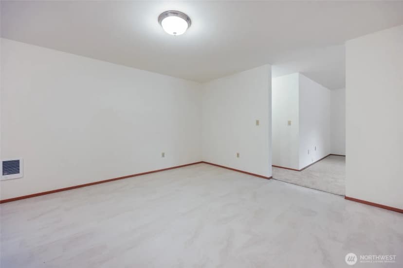 Property photo for 1319 14th Avenue Sw, Olympia photo 13