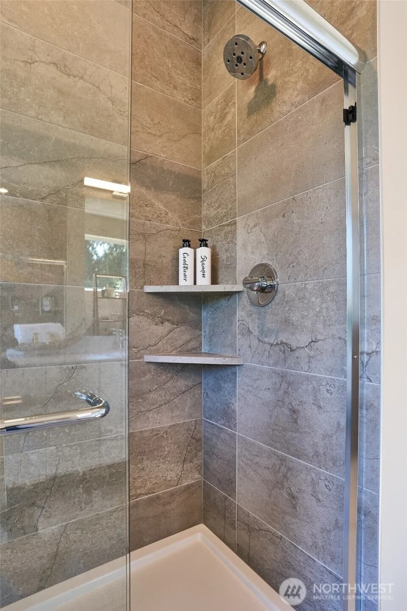 Property photo for 320 Sw 365th Street #3, Federal Way photo 16