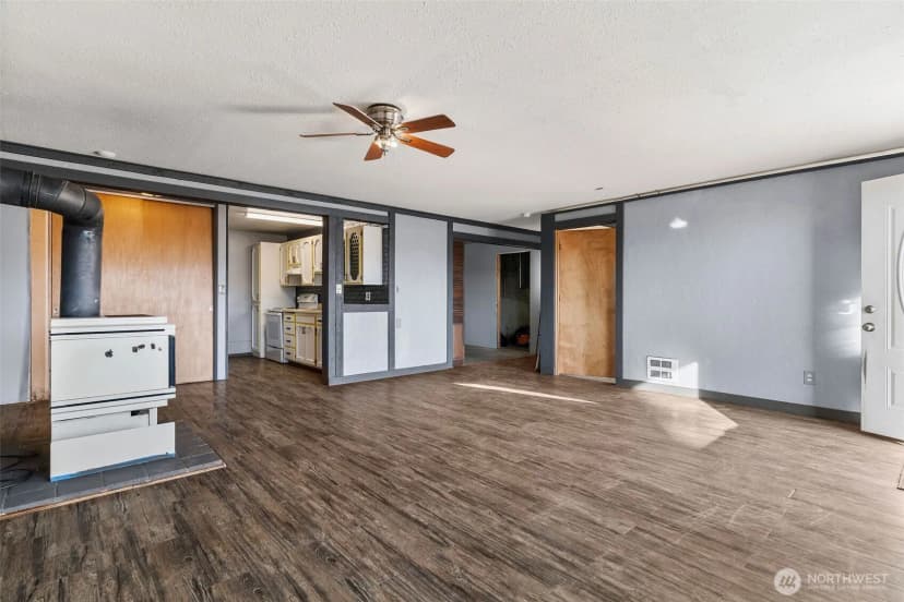 Property photo for 514 N Ash Street, Omak photo 29