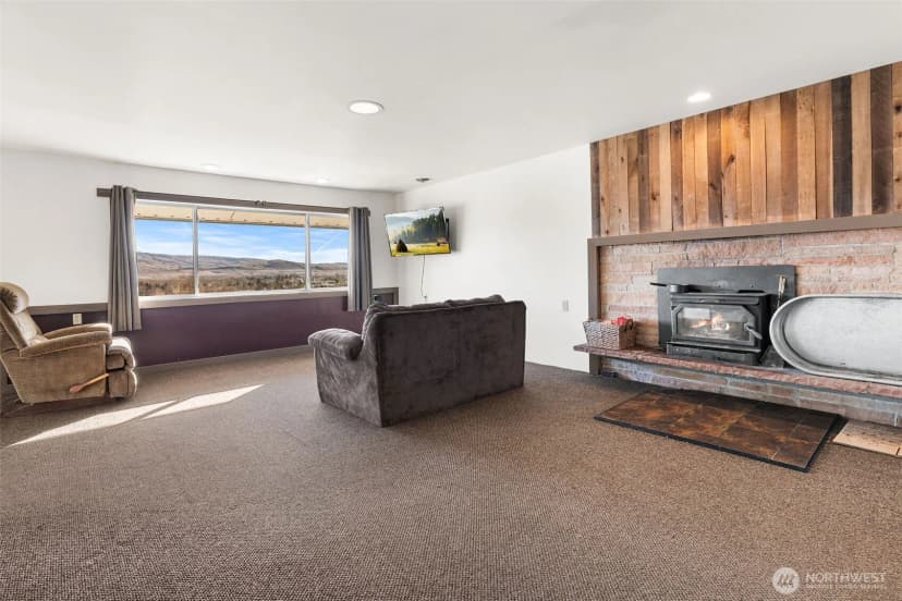 Property photo for 514 N Ash Street, Omak photo 7