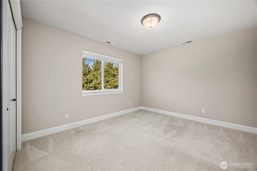 Property photo for 857 S Lamplight Lane, East Wenatchee photo 35