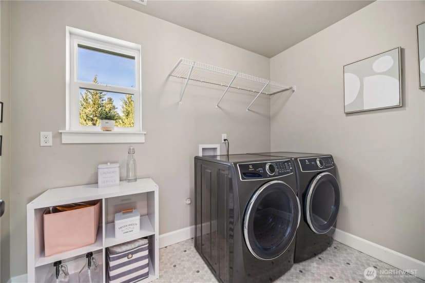 Property photo for 857 S Lamplight Lane, East Wenatchee photo 36