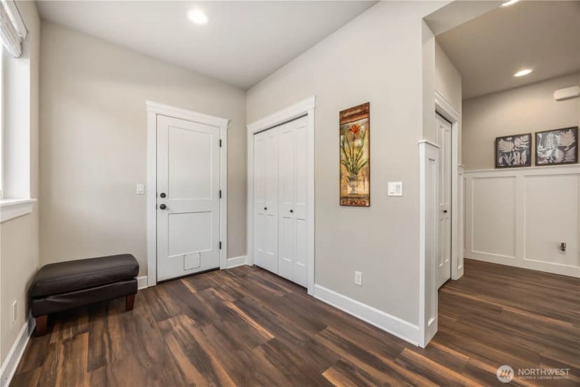 Property photo for 857 S Lamplight Lane, East Wenatchee photo 21
