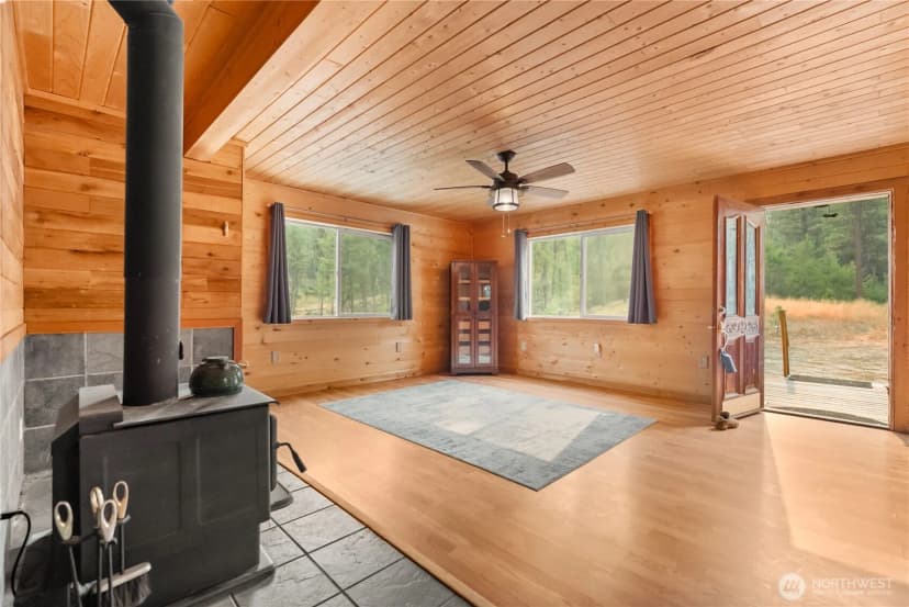 Property photo for 56 Ruby Two Moons Road, Tonasket photo 14