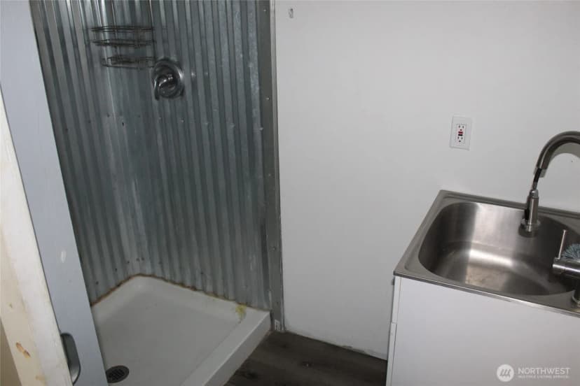 Property photo for 104 E 5th Avenue, Ritzville photo 14