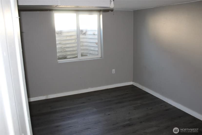 Property photo for 104 E 5th Avenue, Ritzville photo 11