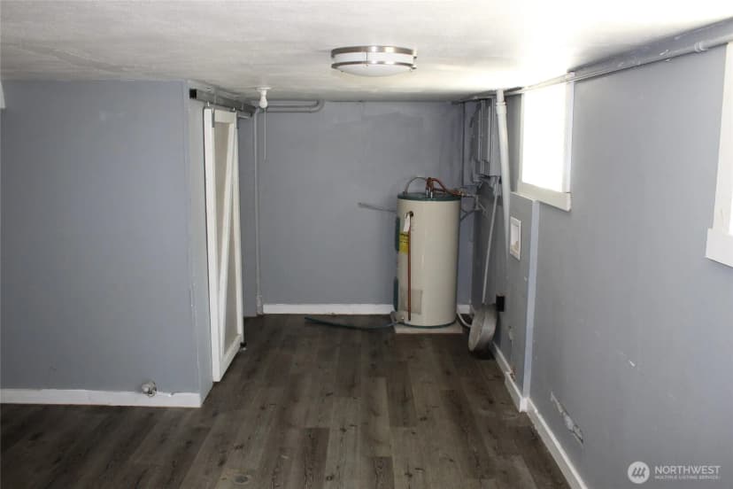 Property photo for 104 E 5th Avenue, Ritzville photo 13