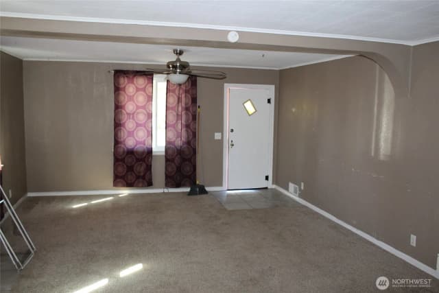 Property photo for 104 E 5th Avenue, Ritzville photo 4