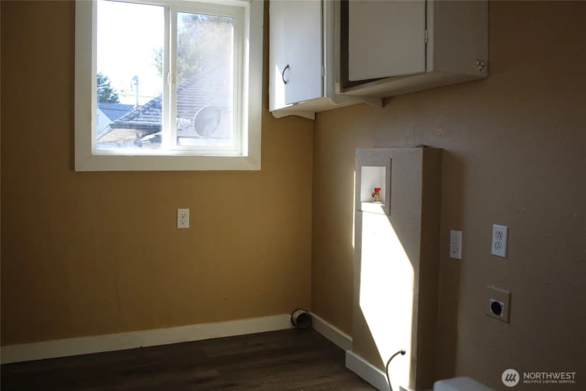 Property photo for 104 E 5th Avenue, Ritzville photo 10