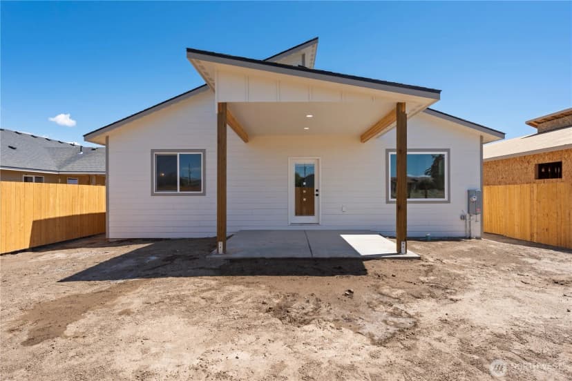 Property photo for 715 Buttercup Street, Soap Lake photo 4