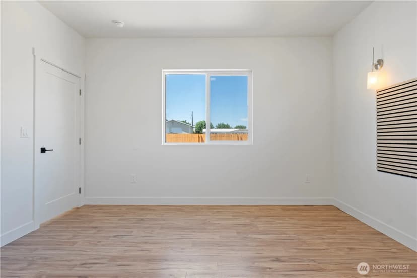 Property photo for 715 Buttercup Street, Soap Lake photo 16