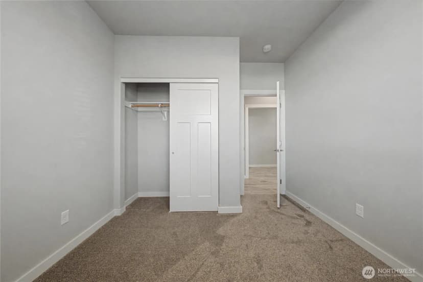 Property photo for 907 Ne 5th Avenue, Ephrata photo 10