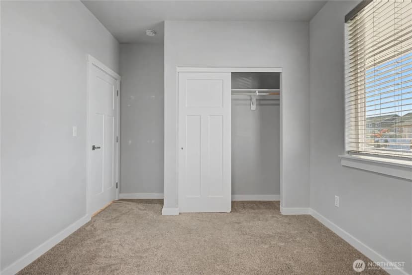 Property photo for 907 Ne 5th Avenue, Ephrata photo 6