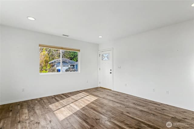 Property photo for 1209 9th Avenue Se, Olympia photo 4