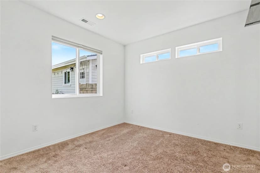 Property photo for 1209 9th Avenue Se, Olympia photo 22