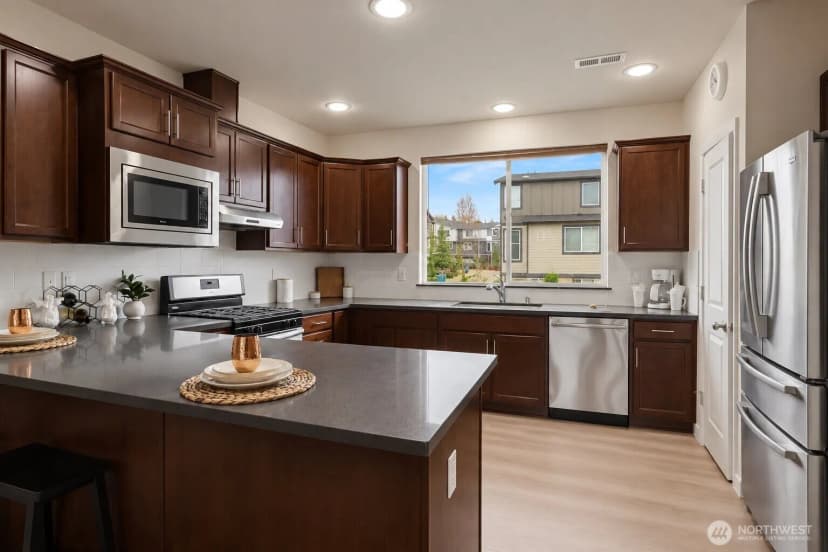 Property photo for 16611 48th Avenue W #a2, Edmonds photo 5