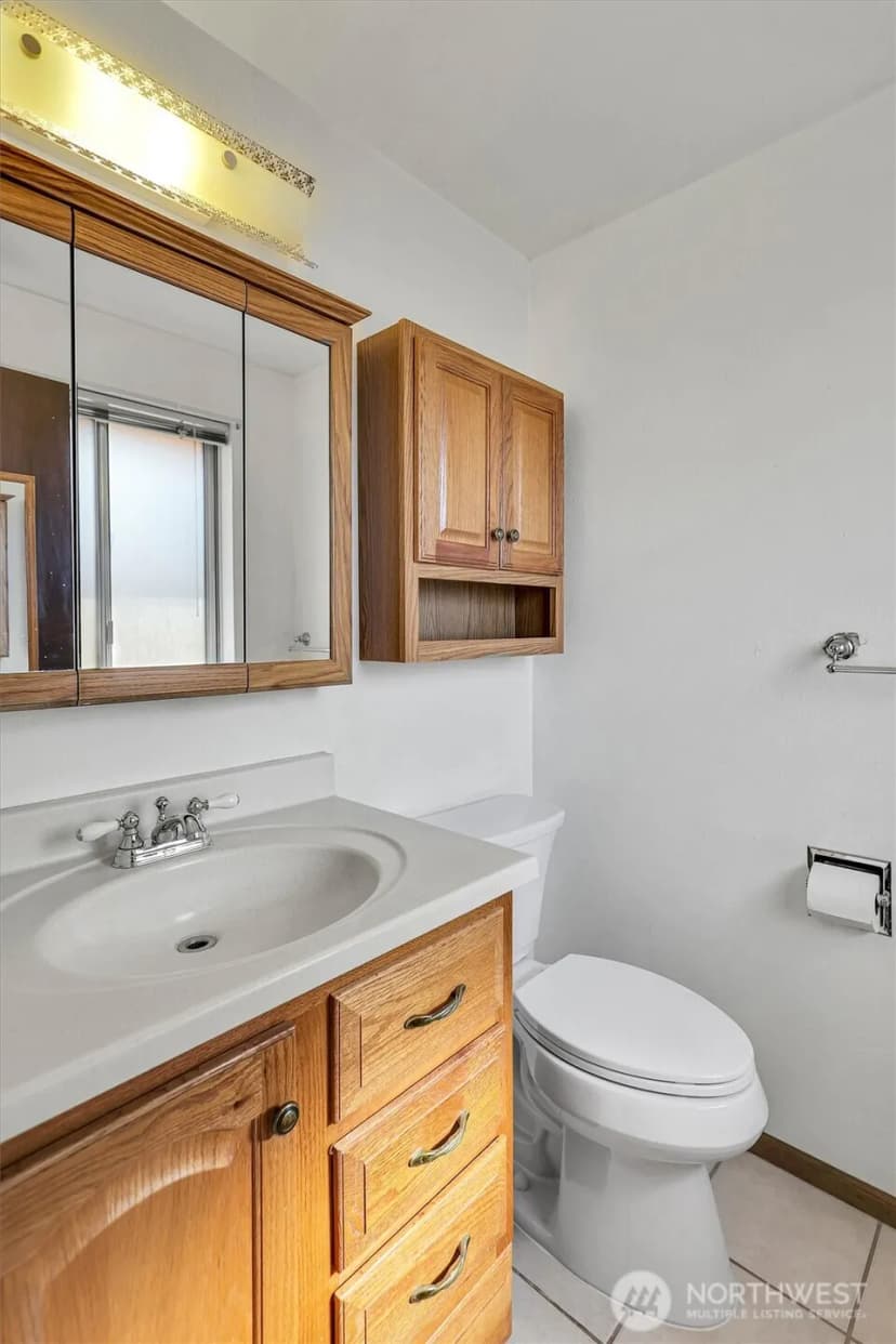 Property photo for 7631 Buckthorn Drive Ne, Bremerton photo 27