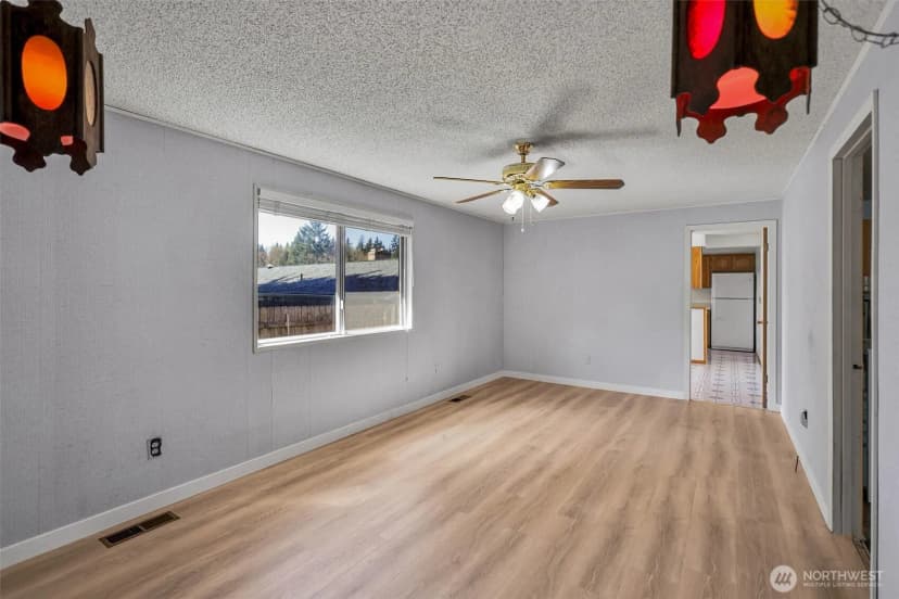 Property photo for 7631 Buckthorn Drive Ne, Bremerton photo 15