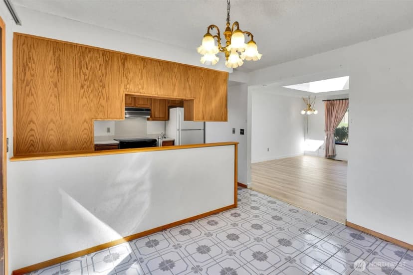 Property photo for 7631 Buckthorn Drive Ne, Bremerton photo 12