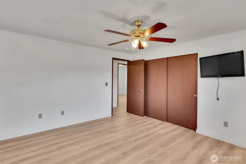 Property photo for 7631 Buckthorn Drive Ne, Bremerton photo 25