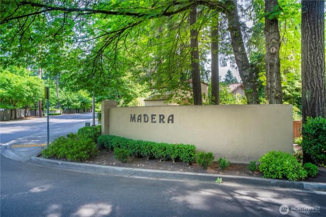 Property photo for 11724 Madera Drive Sw, Lakewood