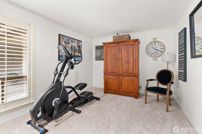 Property photo for 11724 Madera Drive Sw, Lakewood photo 23