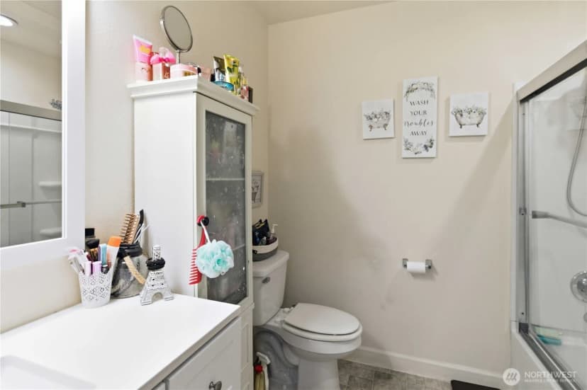 Property photo for 421 Mcadams Road E, Longview photo 19