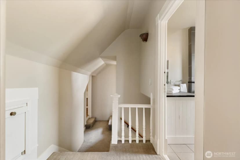 Property photo for 220 Morris Street, La Conner photo 27