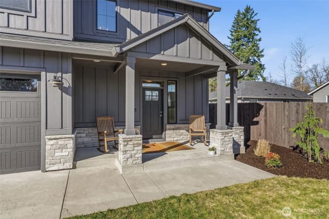 Property photo for 134 E Joyce Court, La Center