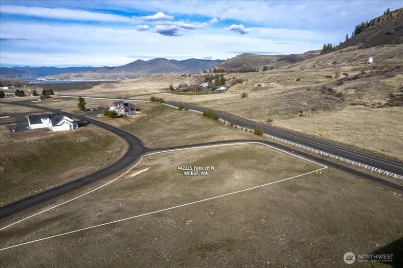 Property photo for 44225 Tyax Lane N, Wilbur photo 7