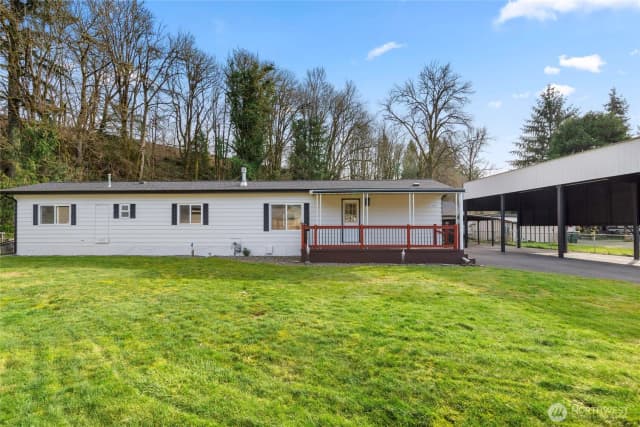 Property photo for 11533 Fleetwood Court Se, Olympia photo 2