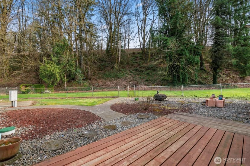 Property photo for 11533 Fleetwood Court Se, Olympia photo 24