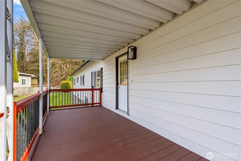 Property photo for 11533 Fleetwood Court Se, Olympia photo 3