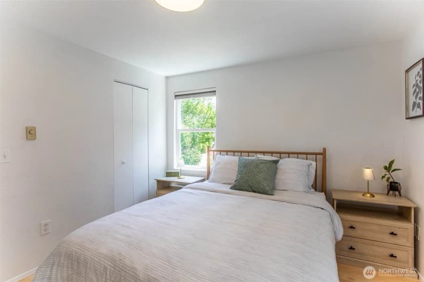 Property photo for 7169 18th Avenue Sw, Seattle photo 17